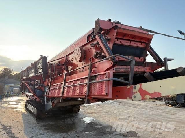 Sandvik QA450 이동식 선별기