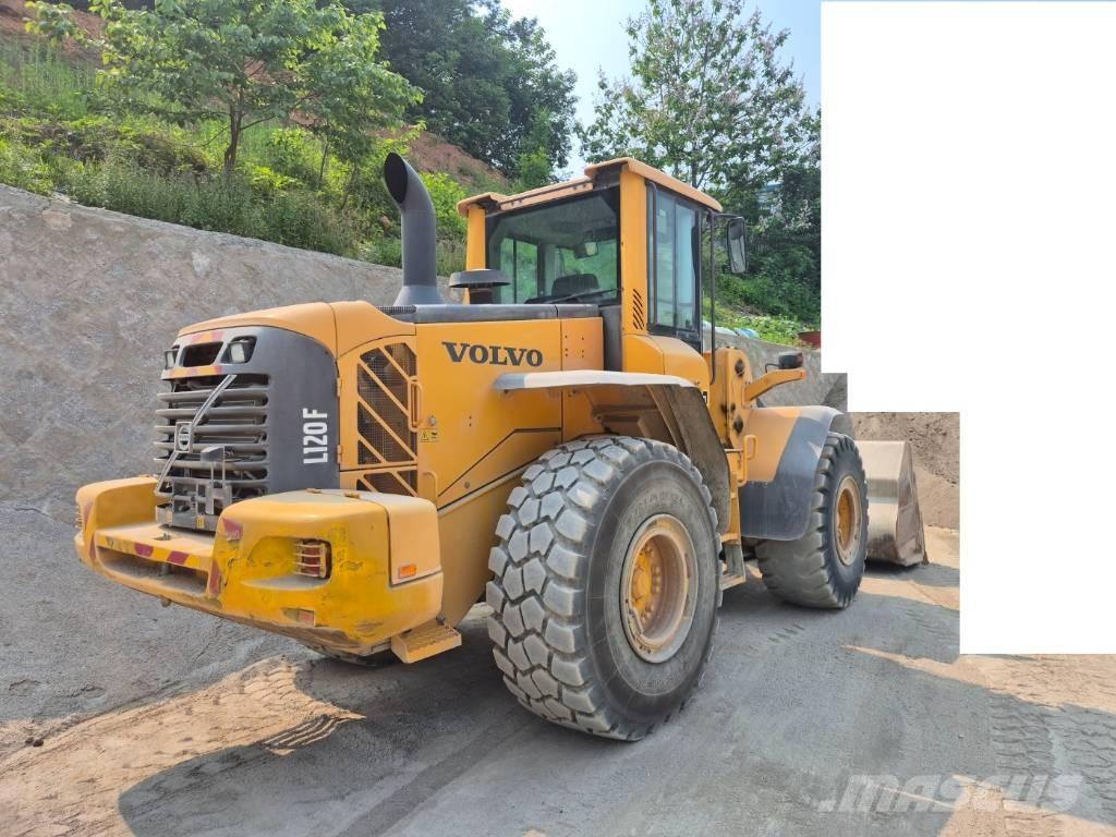Volvo L 120 F  휠로우더