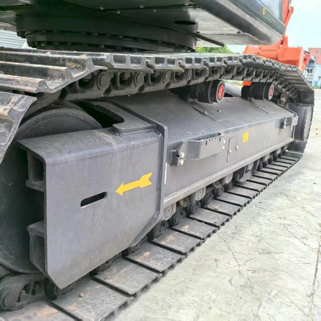 Hitachi ZX 350 HG 대형 굴삭기 29톤 이상
