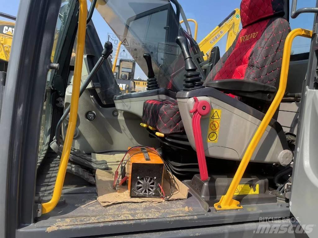 Volvo EC 220 대형 굴삭기 29톤 이상