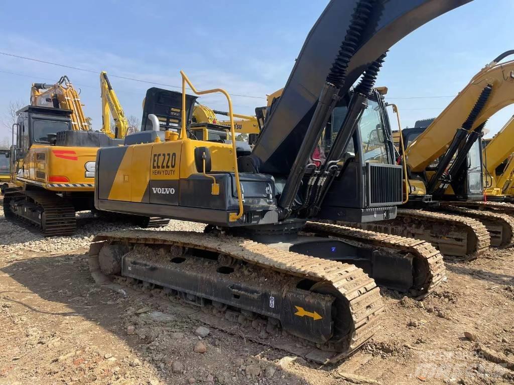 Volvo EC 220 대형 굴삭기 29톤 이상