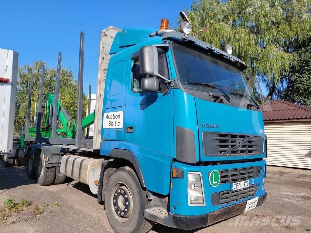 Volvo FH12 목재 트럭