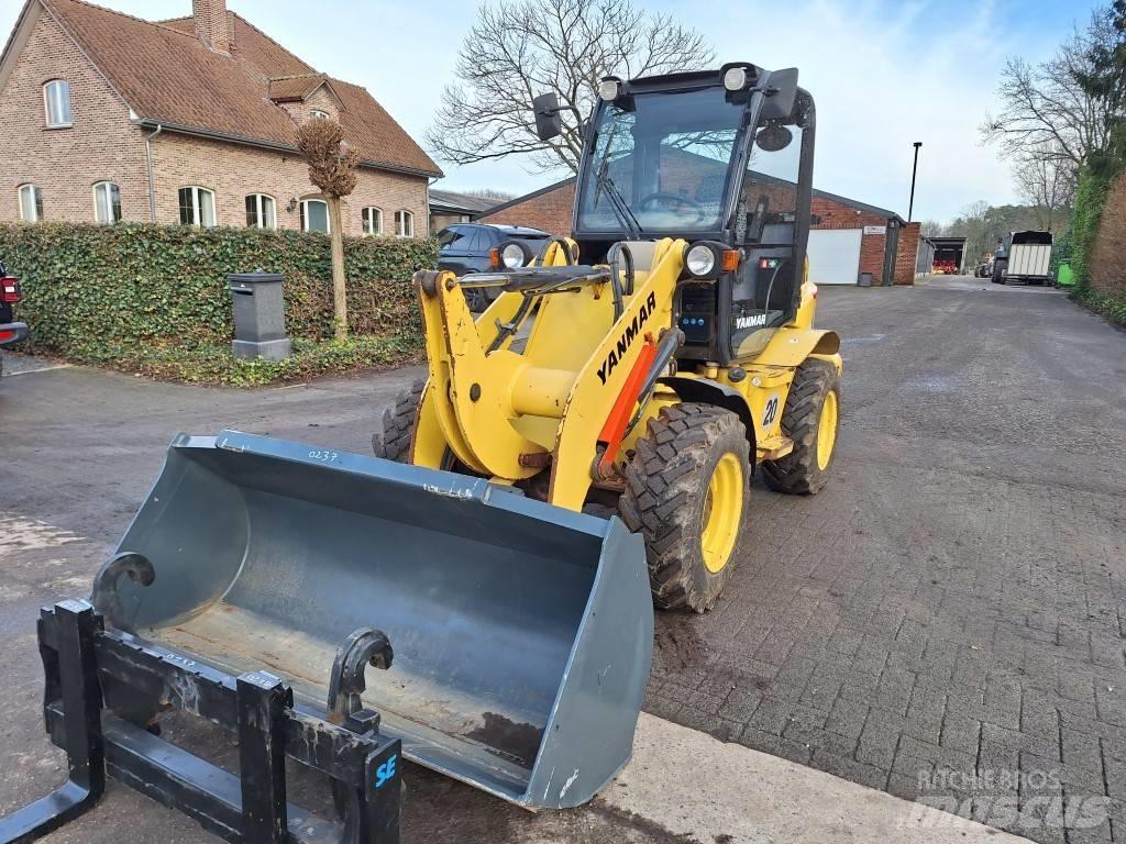 Yanmar V8 다목적 로더