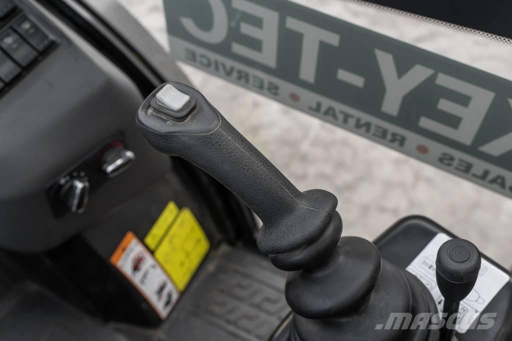 Manitou MC 25-4 디젤 지게차