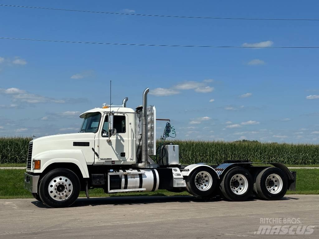 Mack Pinnacle CH613 트랙터 유닛