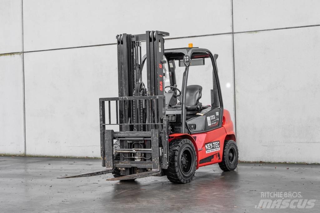 Manitou MI 35 D 디젤 지게차