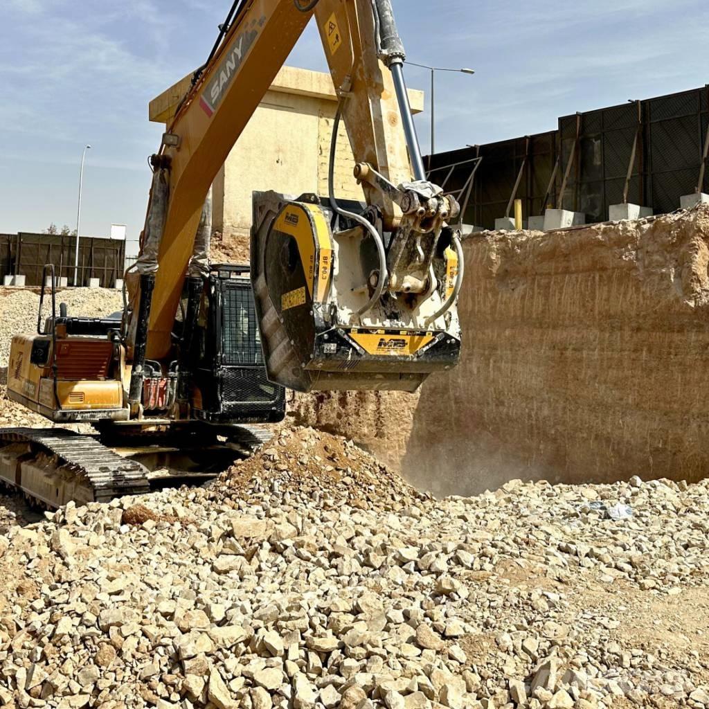 MB Crusher BF80.3 파쇄 버킷