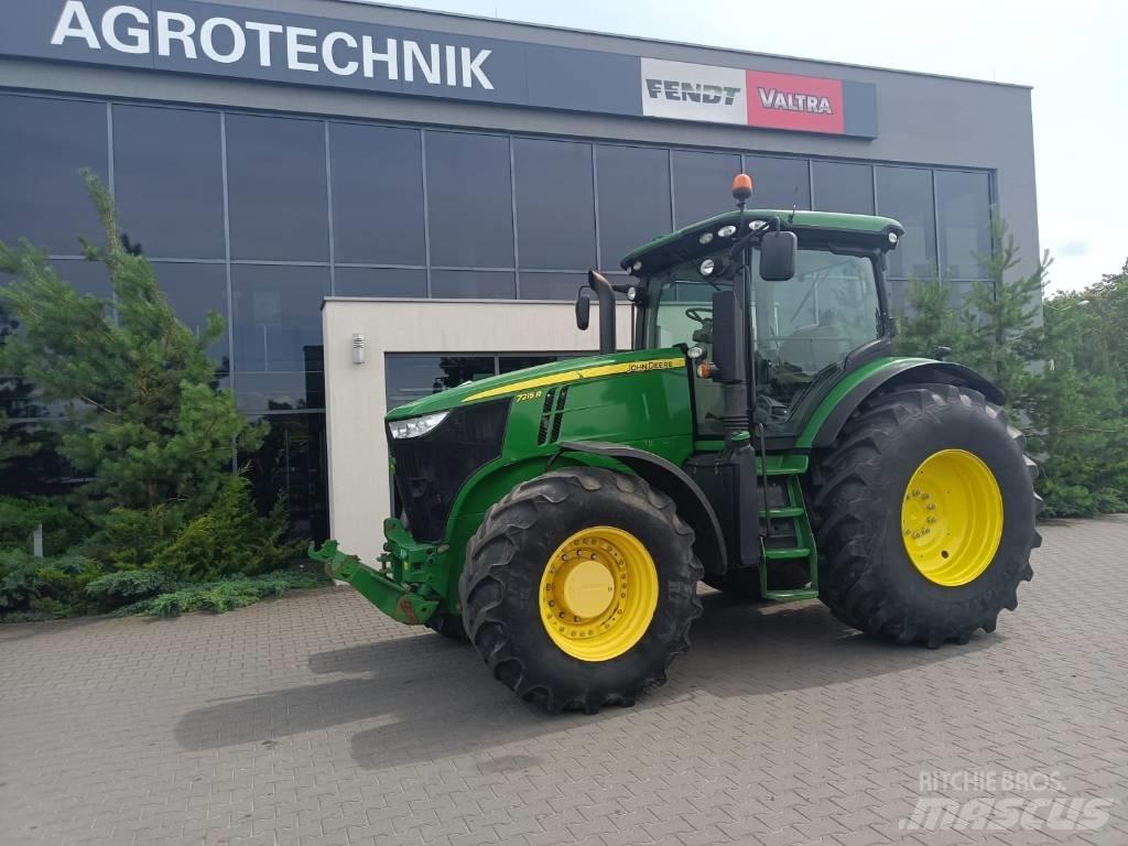 John Deere 7215 R 트랙터