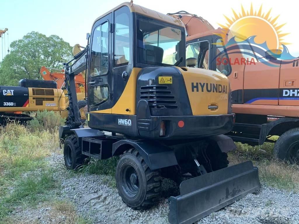Hyundai R60W HW  휠 굴삭기