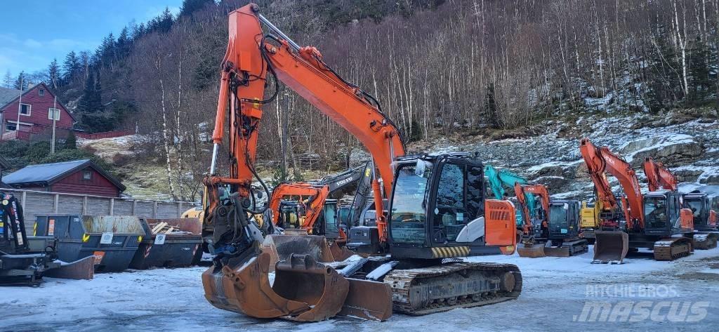 Hitachi ZX130LC-6 대형 굴삭기 29톤 이상
