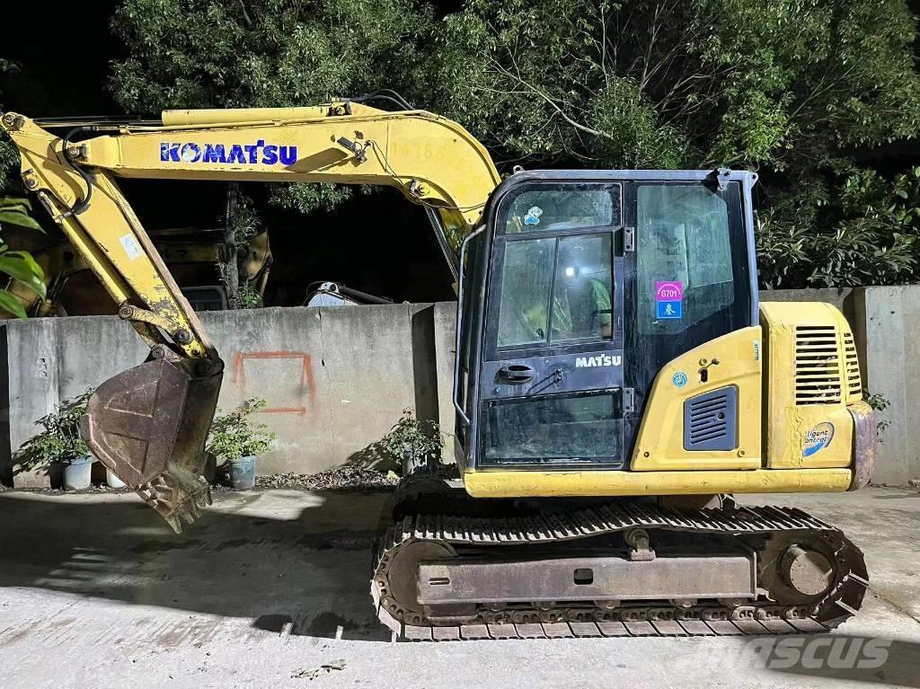 Komatsu PC 70-8 대형 굴삭기 29톤 이상