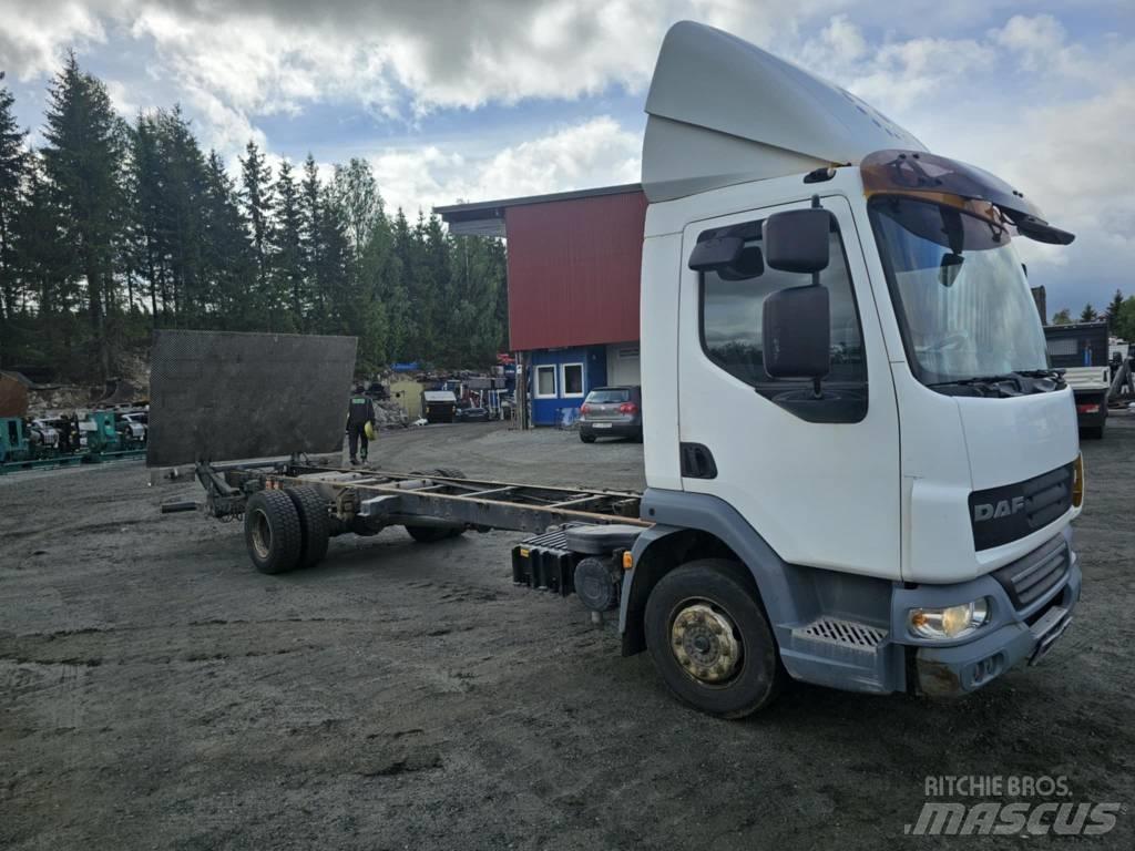 DAF 45-220 새시 운전실 트럭