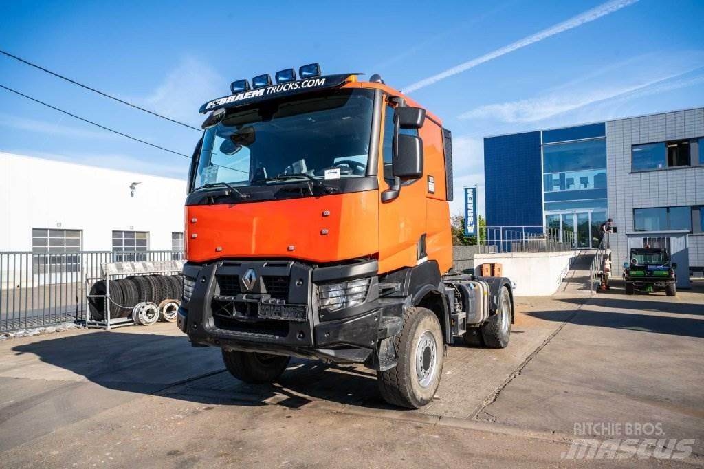 Renault K480-4X4 트랙터 유닛