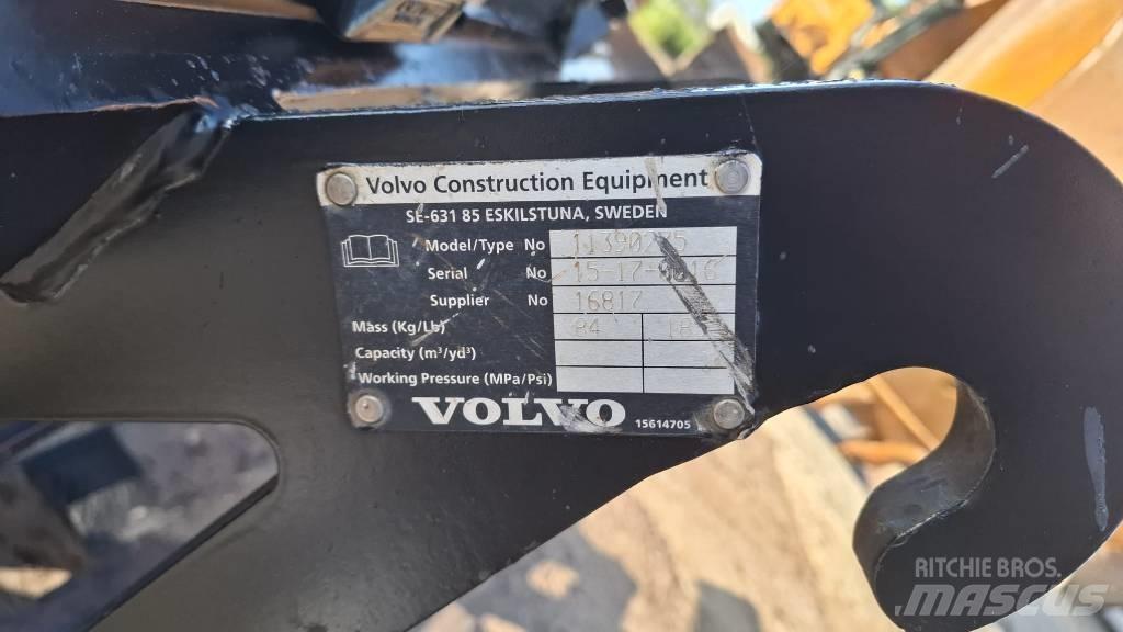 Volvo BM L20B  휠로우더