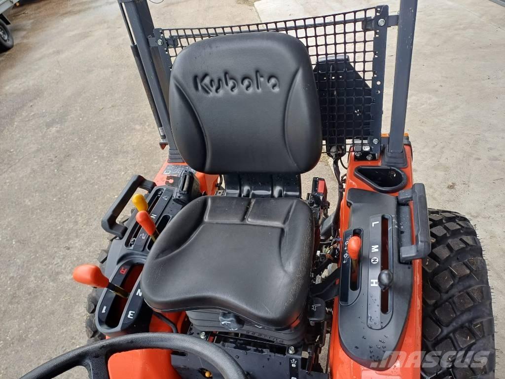 Kubota B1-241 소형 트랙터