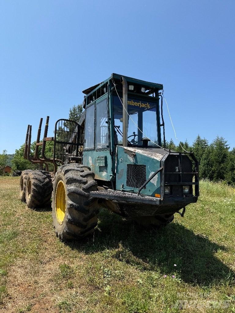 Timberjack 1010 원목 포워더