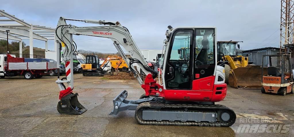 Takeuchi TB 260 소형 굴삭기 7톤 미만