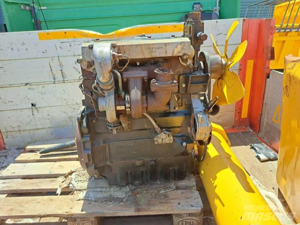 JCB 3CXT 엔진