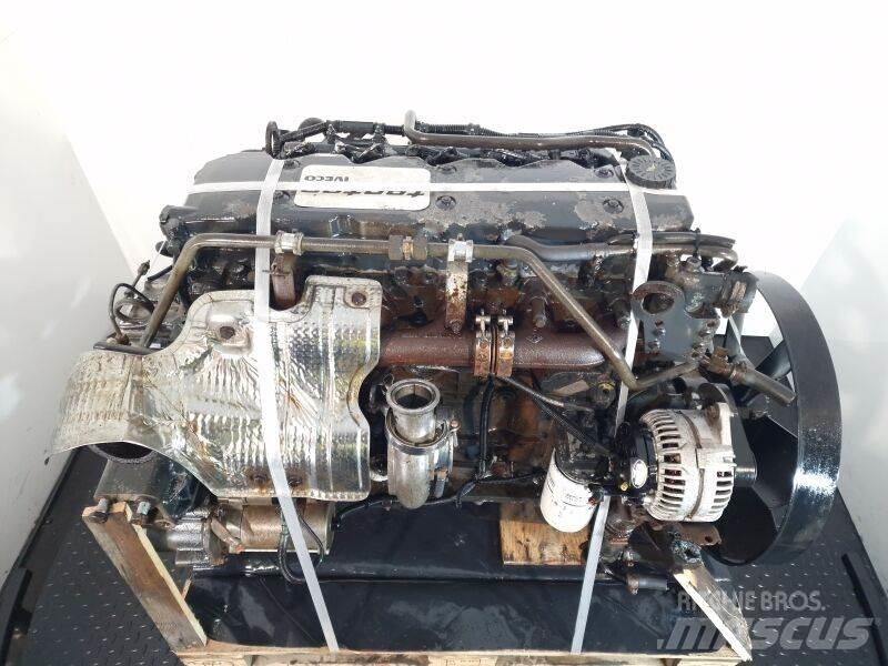 Iveco F4AE3681 엔진
