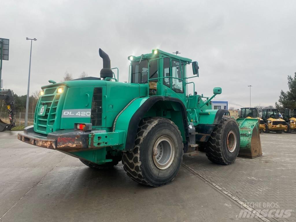 Doosan DL 420-3  휠로우더