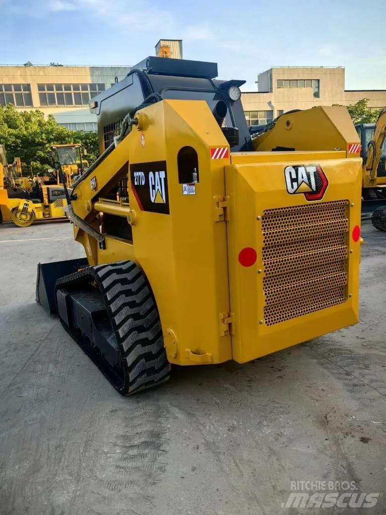 CAT 277 D  스키드로더