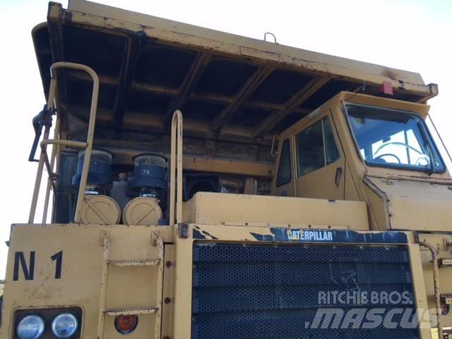 CAT 773B 초대형 덤프 트럭