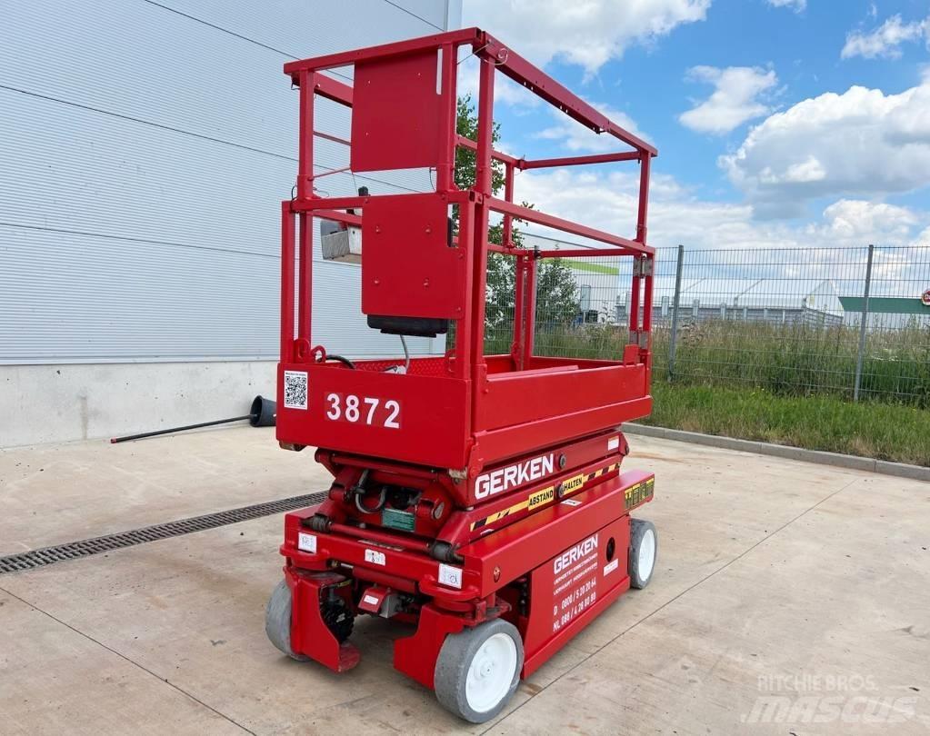 SkyJack SJ III 3215 가위형 리프트
