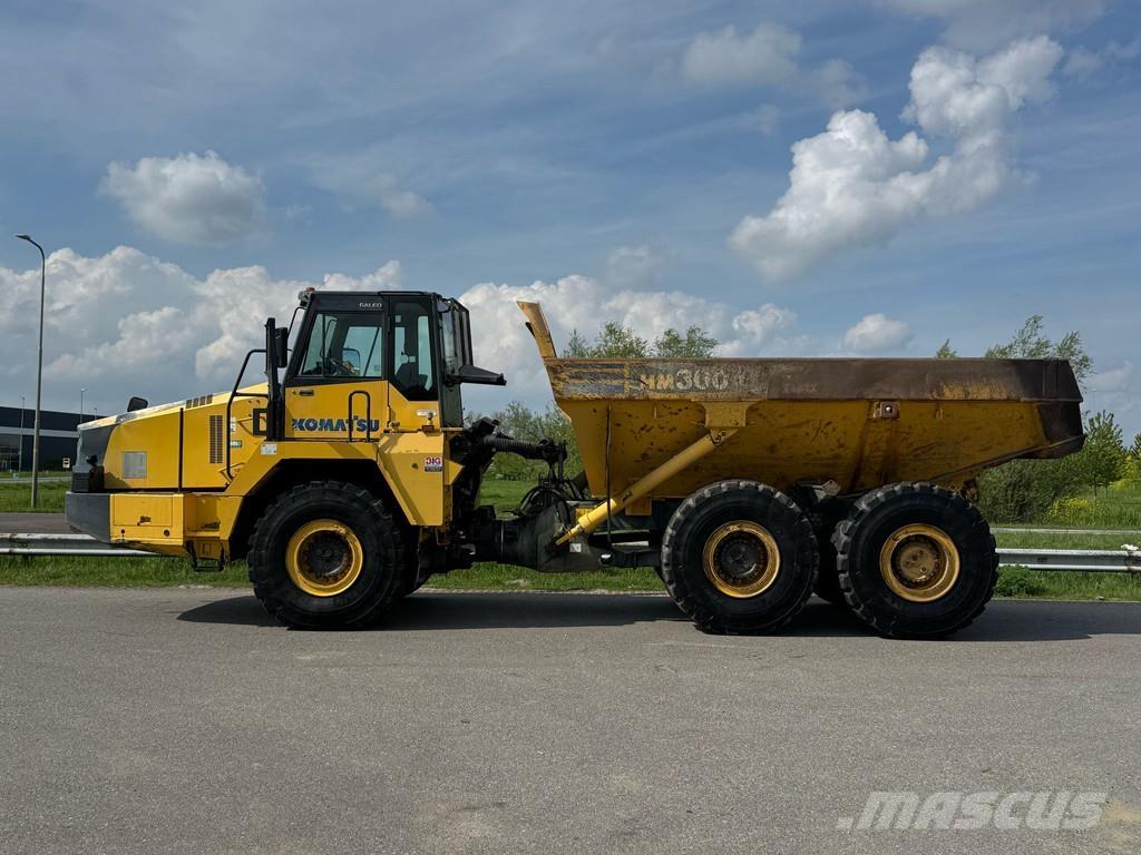 Komatsu HM300-2 연결식 홀러