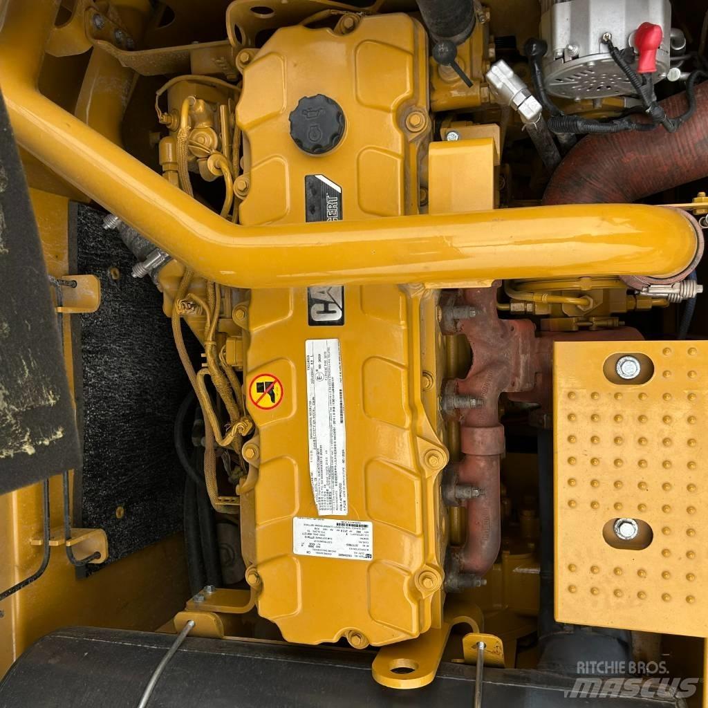 CAT 340D2L 대형 굴삭기 29톤 이상