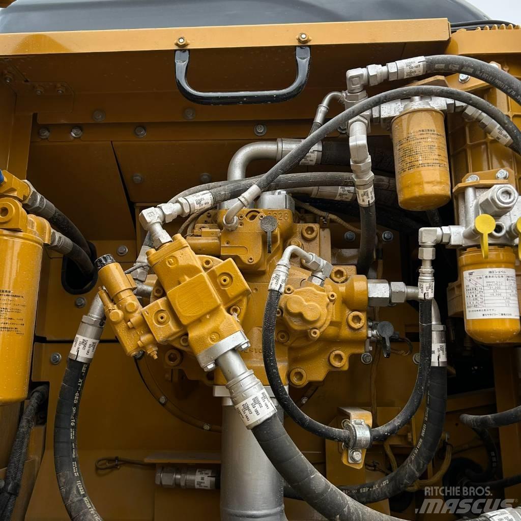 CAT 340D2L 대형 굴삭기 29톤 이상