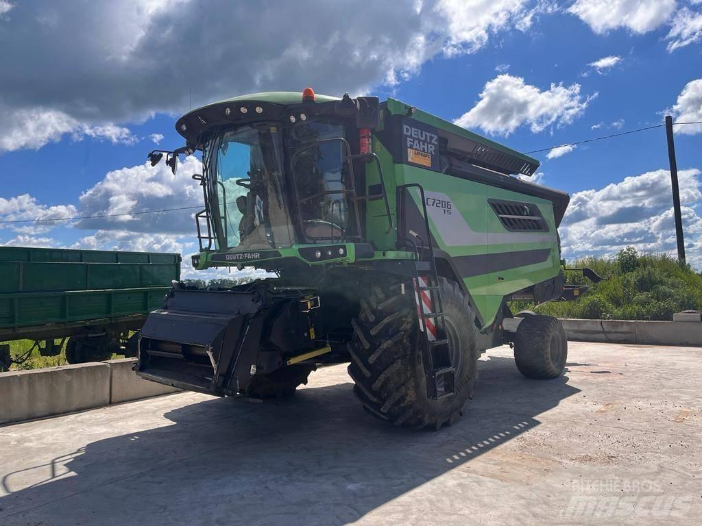 Deutz-Fahr C 7206 TS 콤바인 수확기