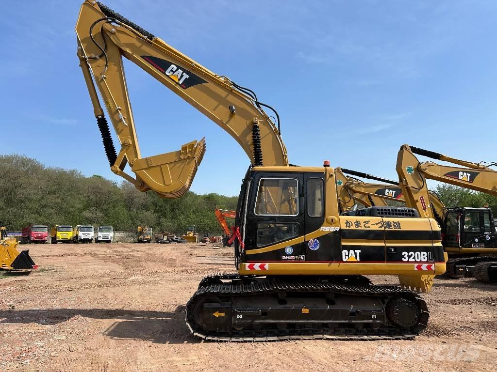 CAT 320BL 대형 굴삭기 29톤 이상