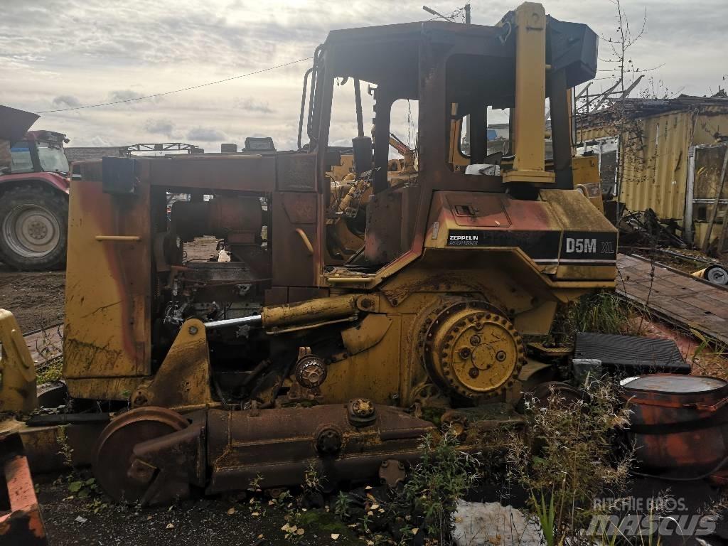 CAT D 5 M XL 크롤러 도저