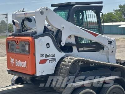 Bobcat T 770  스키드로더