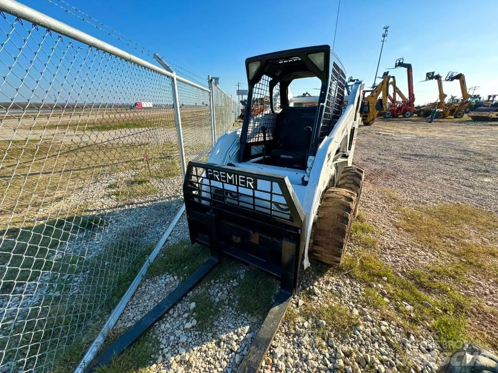 Bobcat S 175  스키드로더