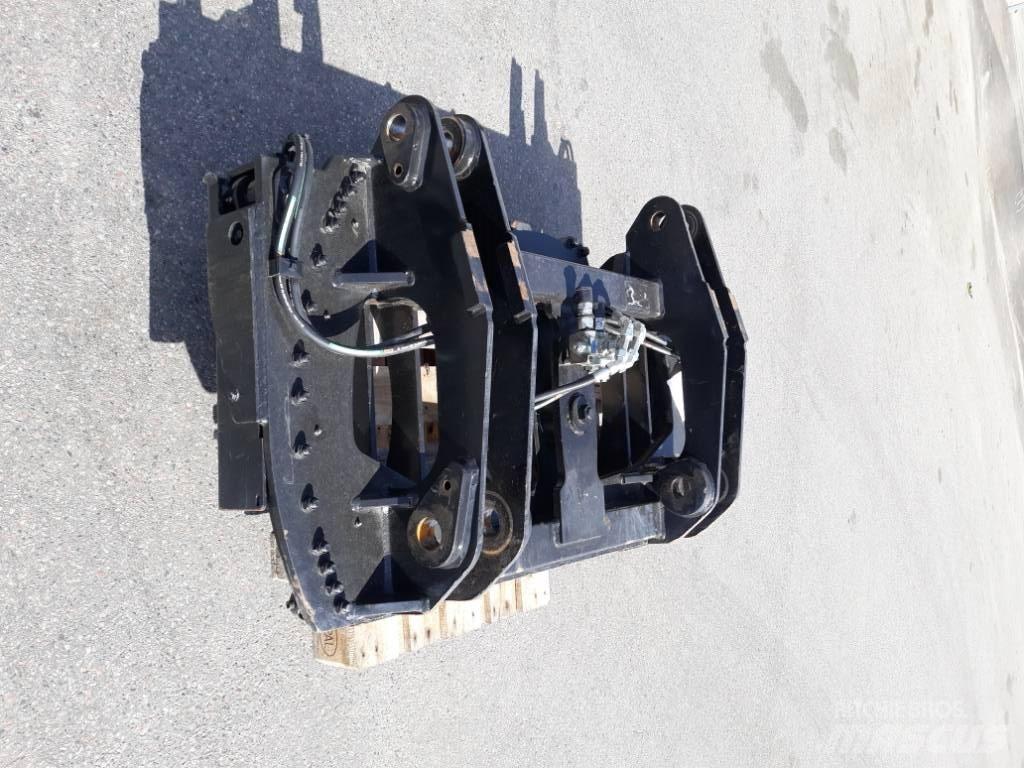 Volvo L70-L90 퀵 커넥터