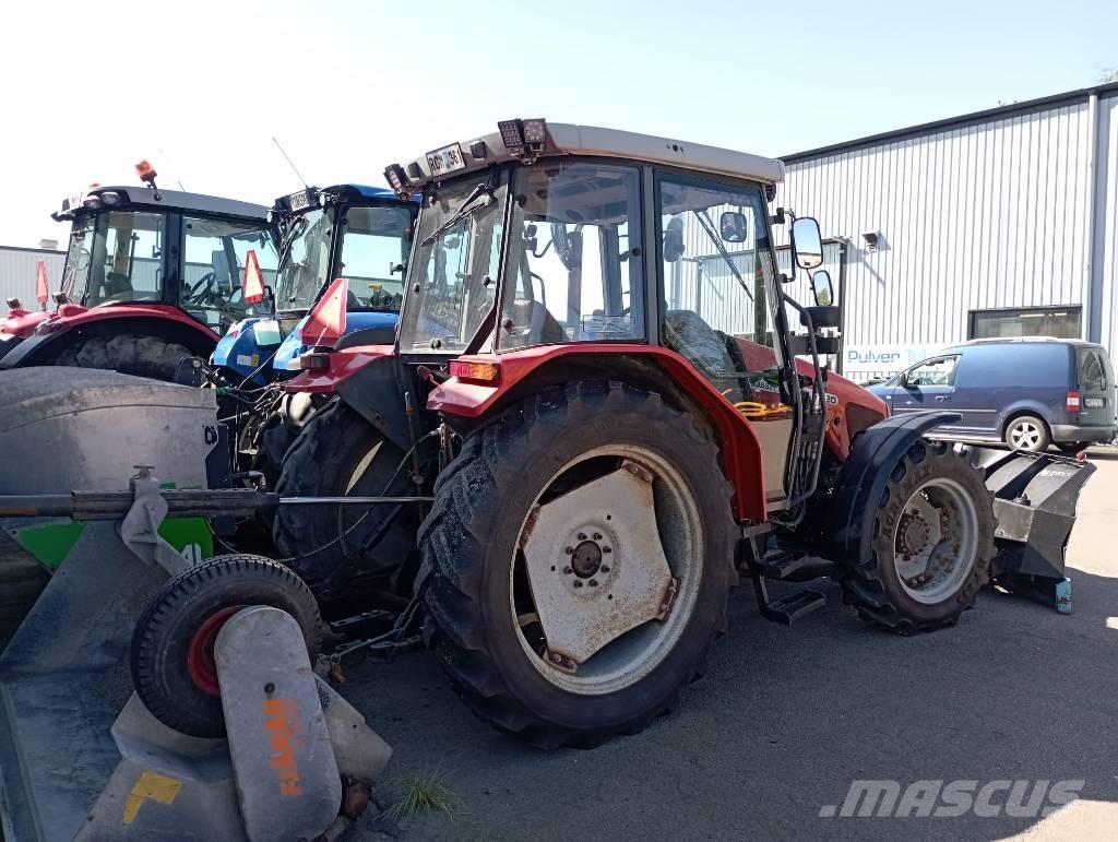 Massey Ferguson 4220 트랙터
