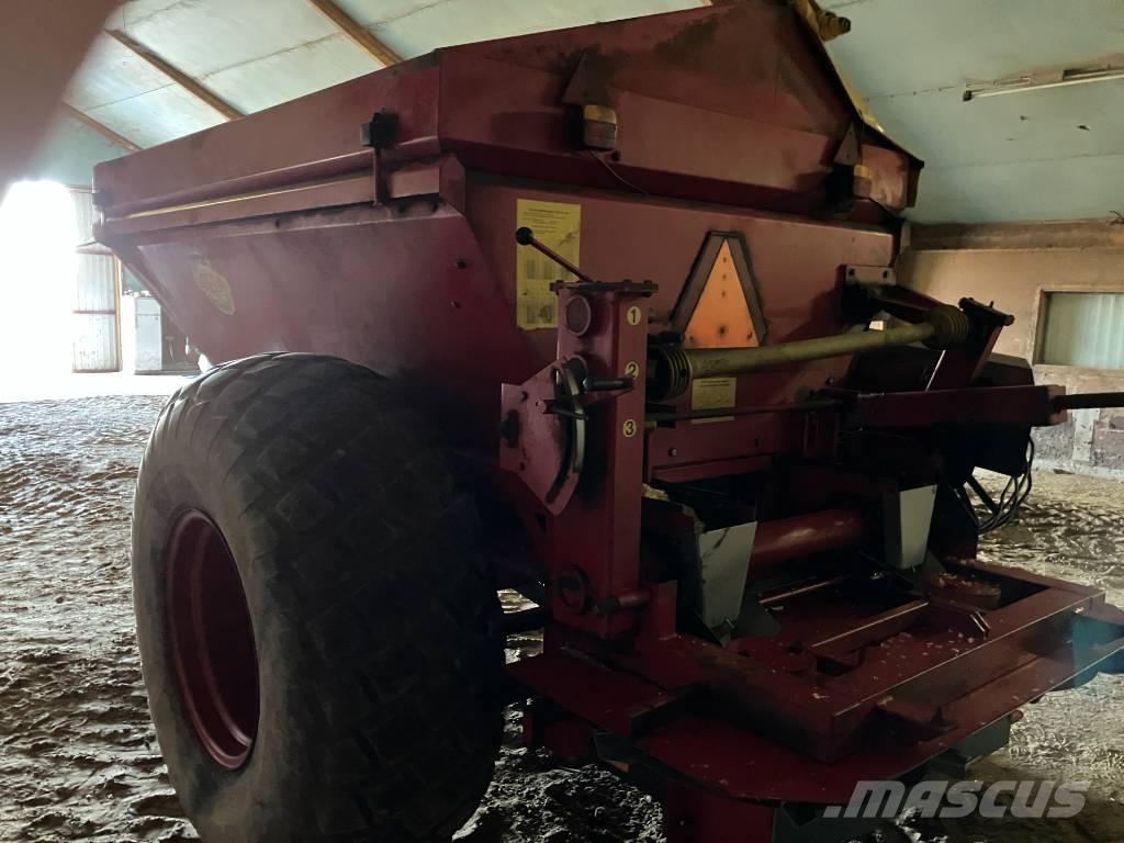 Bredal B 4 퇴비살포기