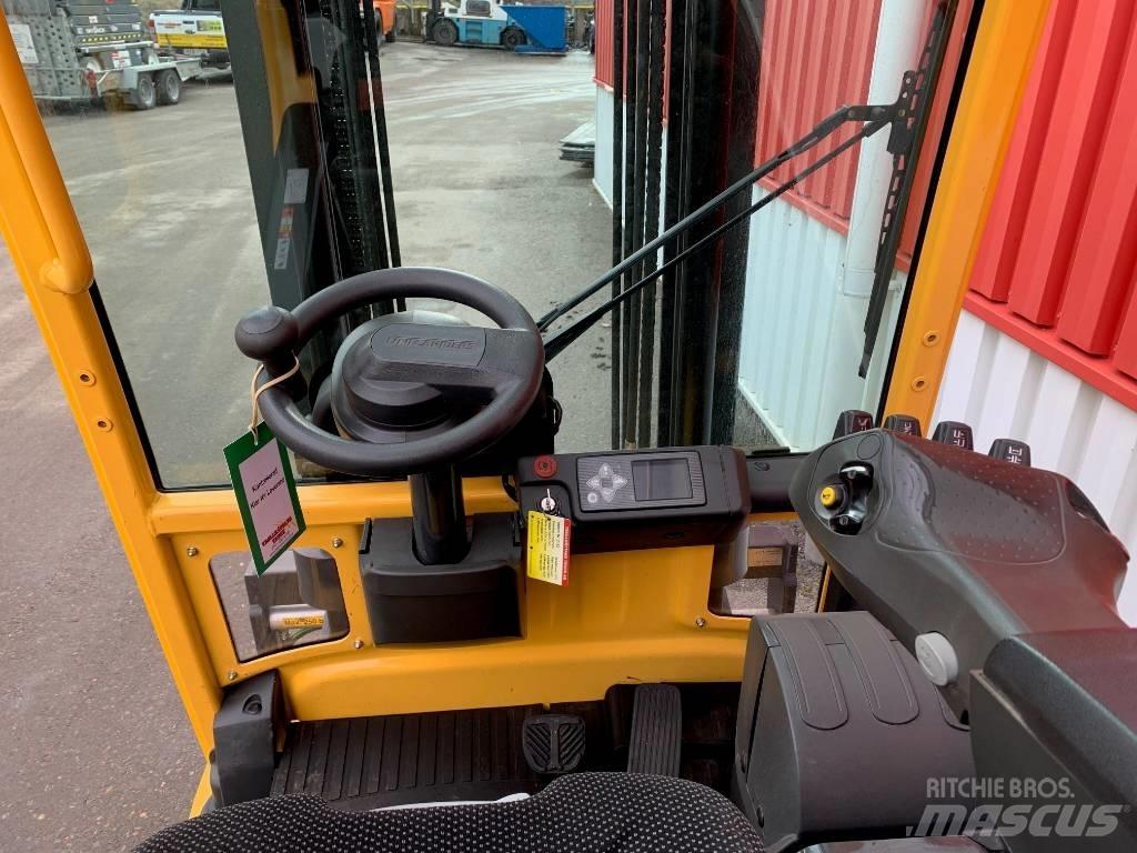 UniCarriers A2N1L16Q 전동 지게차