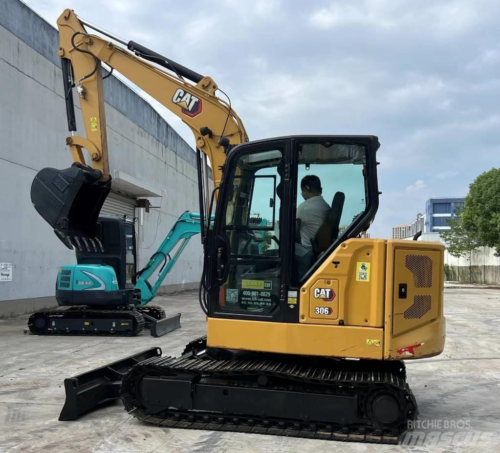 CAT 306 소형 굴삭기 7톤 미만