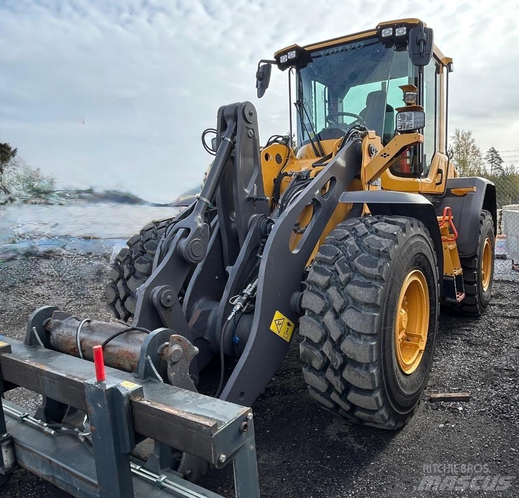 Volvo L 90 H  휠로우더