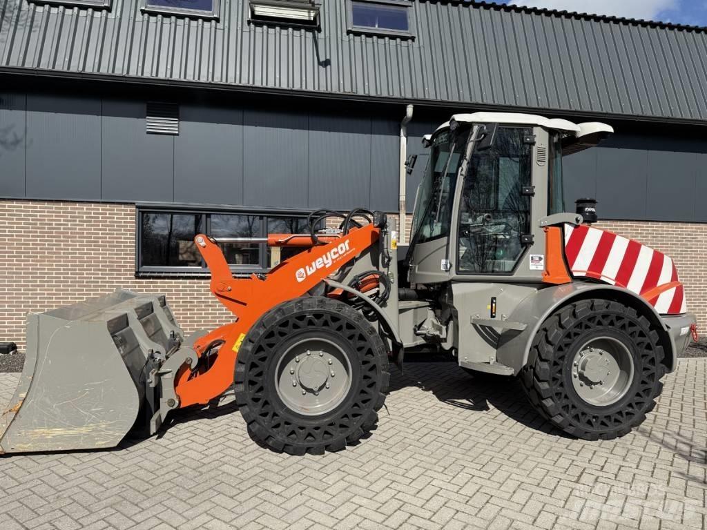 Weycor AR 560  휠로우더