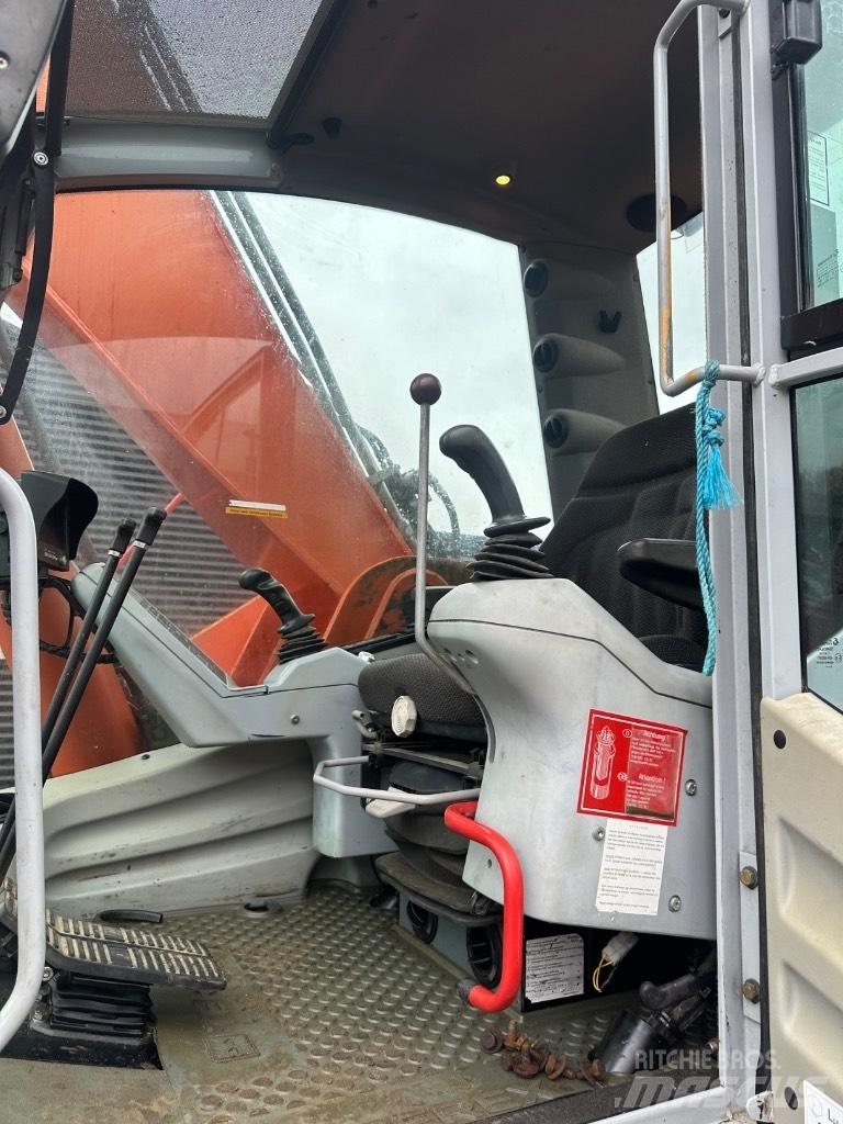 Terex TC240 대형 굴삭기 29톤 이상