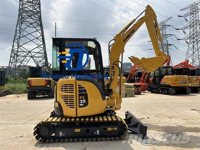Komatsu PC 35 MR 소형 굴삭기 7톤 미만