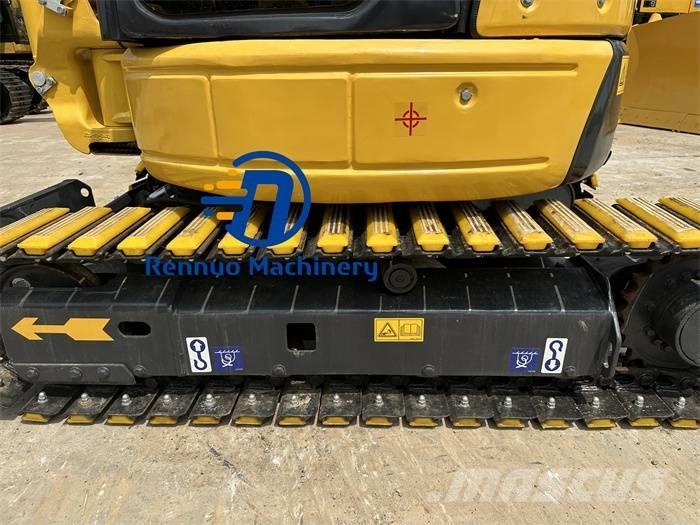Komatsu PC 35 MR 소형 굴삭기 7톤 미만