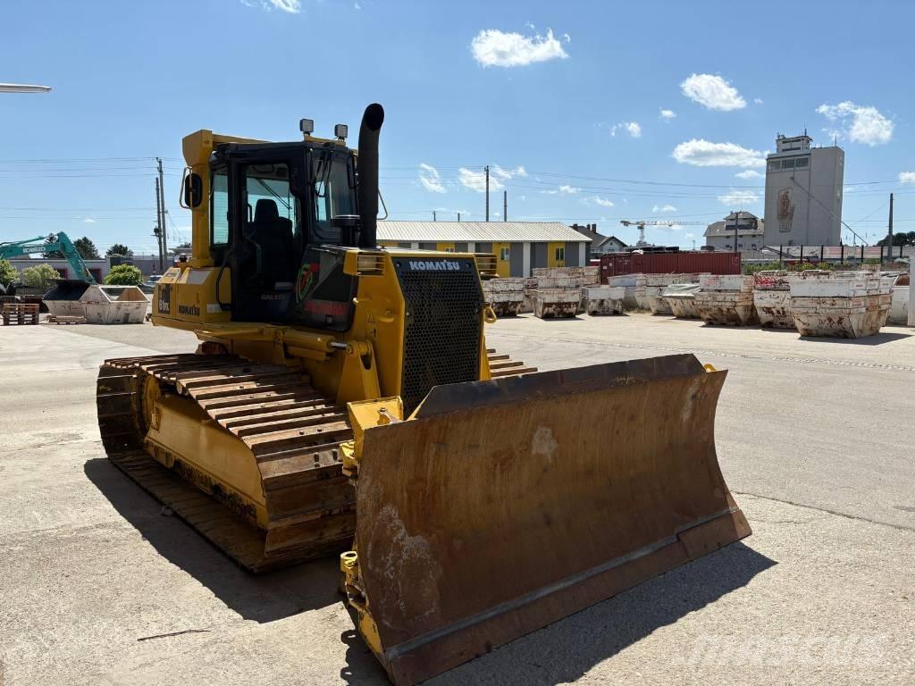 Komatsu 61 PX 크롤러 도저