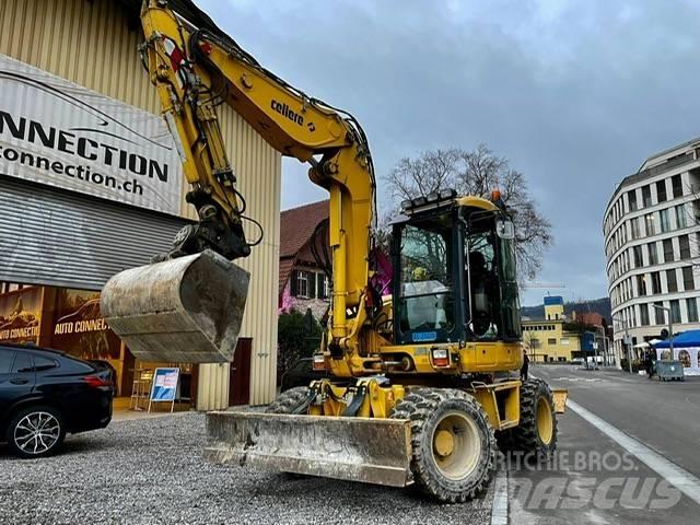 Komatsu PW 98 MR  휠 굴삭기
