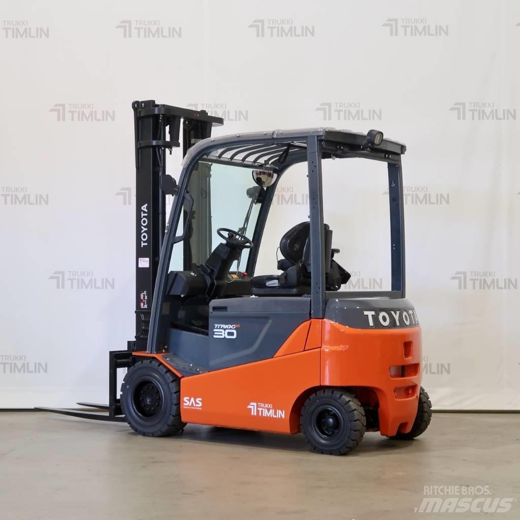 Toyota 8FBMKT30 전동 지게차