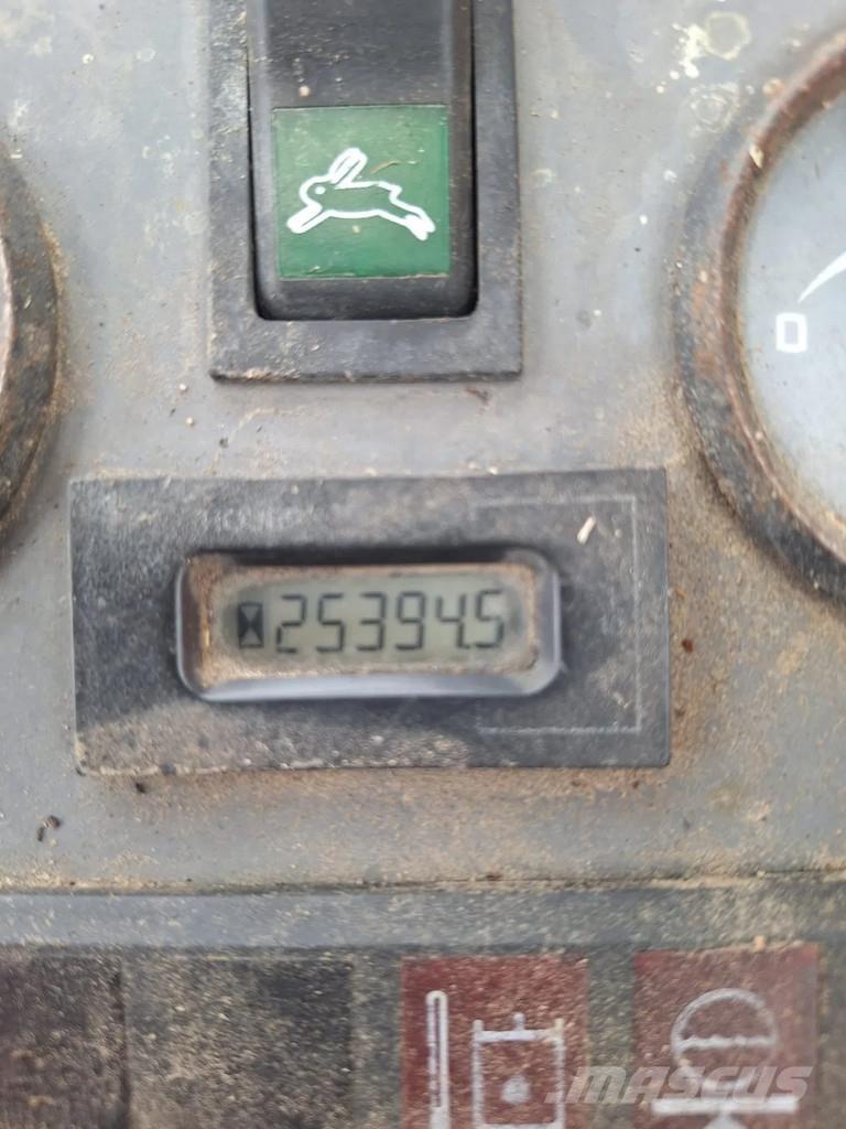 Liebherr A312  휠 굴삭기