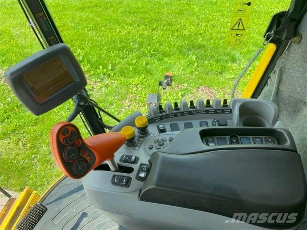 New Holland CX 880 콤바인 수확기